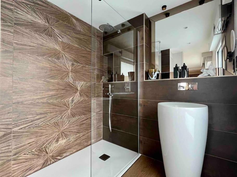 Le Designer Avec Vue Apartman Dunkirk Kültér fotó